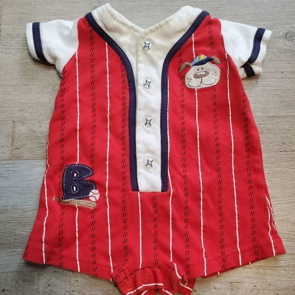 Assorted 0-3 month onesies and matching sets